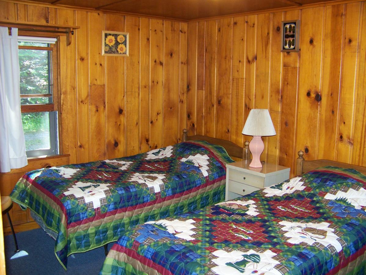 Отель Oak Ridge Phelps Экстерьер фото